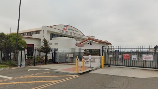 Coast Guard Detains 10 Suspected of Illegal Entry off Point Loma, California