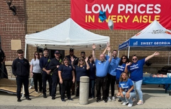 Colerain Police Partner with Kroger to 'Fill the Cruiser' for SON Ministries Food Drive