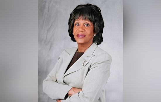Congresswoman Maxine Waters Urges Financial Regulators to Shield Americans from Shutdown Strain