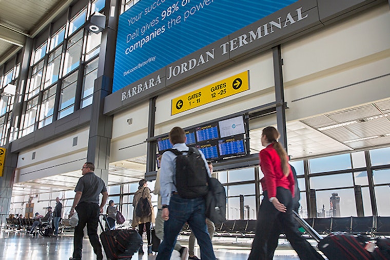 "Convergence / Austin": A New Cultural Beacon Takes Flight at Austin Airport by Local Artist Beili Liu