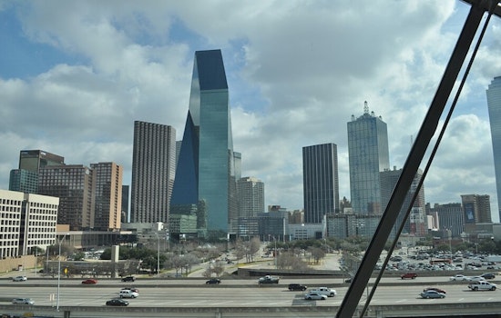 Dallas Braces for Mixed Weather: Sunny Spots Punctuated by Showers & Thunderstorms, NWS Reports