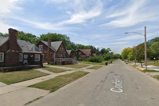 Detroit Firefighter Recovers After Falling Through Floor in House Blaze Near Chalmers