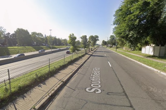 Detroit Road Rage Escalation: Man in Custody After Attacking Car and Causing Crash on Southfield Freeway