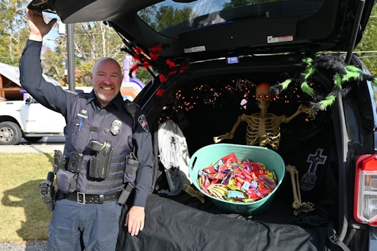 Downtown Milton Transforms into Festive Halloween Haven for 'Carvin' in Crabapple' Event