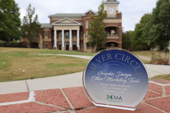 Duluth Earns National Silver Circle Award for Innovative Downtown Selfie Stations
