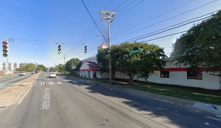 Early Morning Collision on Wilkinson Boulevard in Charlotte Leads to Road Closure and Traffic Disruptions