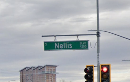 East Las Vegas Driver Flees Crash On Nellis Boulevard
