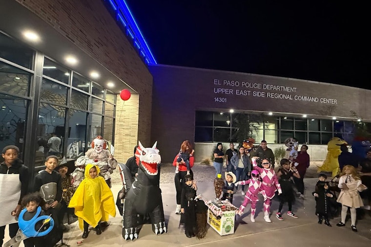 El Paso Police Department Hosts Pre-Halloween Trunk or Treat Safety Event to Educate Families