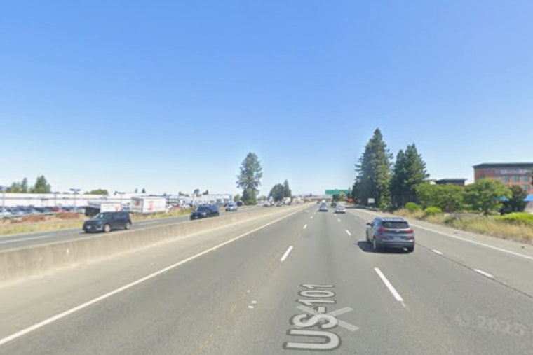 Fatal Accident on US-101 Near Santa Rosa as Vehicle Plunges into Ditch, Driver Pronounced Dead