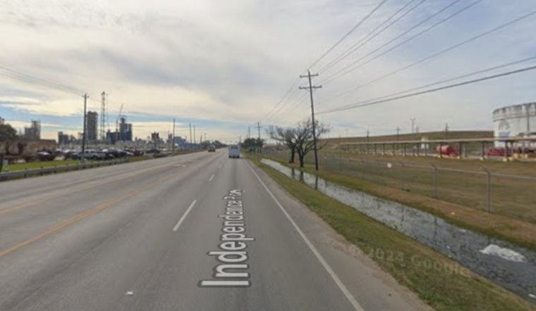 Fatal Early Morning Crash on Independence Parkway in La Porte, Authorities Investigating