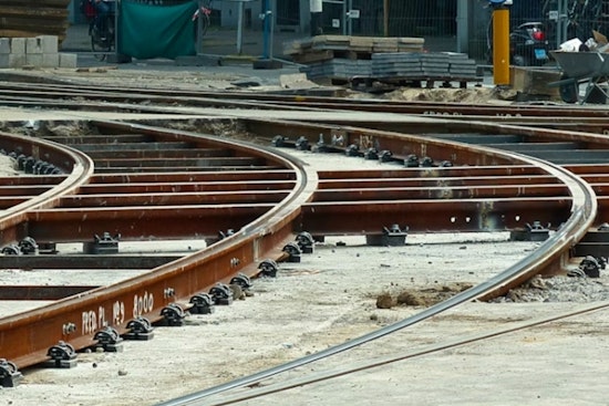 Fayetteville Commuters Alert as West Russell Street Closes for Railroad Maintenance