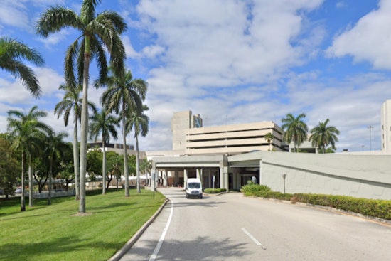 FBI Probes Suspicious Hunting Stand Erection Near Palm Beach Airport Ahead of Trump Touchdown
