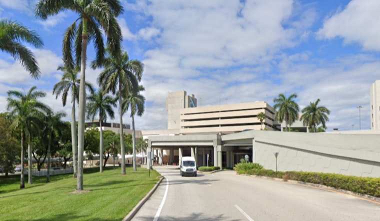 FBI Probes Suspicious Hunting Stand Erection Near Palm Beach Airport Ahead of Trump Touchdown