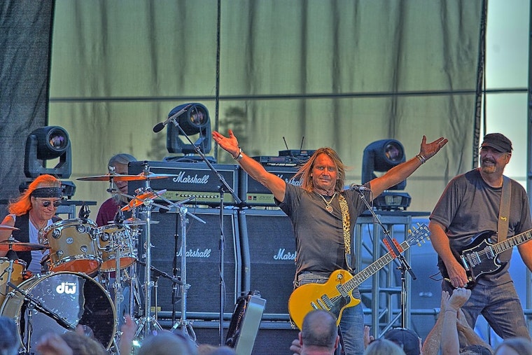 Foghat Brings Slow Ride Back To Maui's Castle Theater