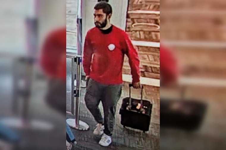 Fort Lauderdale Community Urged to Help Find Missing Man in Need of Medication