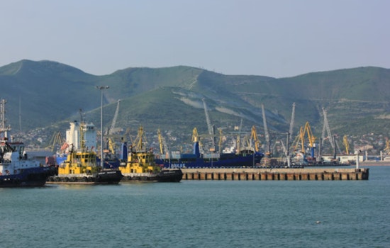Galveston Port Oil Spill Prompts Response from Coast Guard as Cleanup Efforts Commence