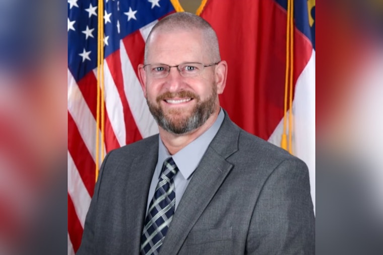 Gastonia Celebrates Retirement of Esteemed Detective Jason Gill After Career of Exceptional Service
