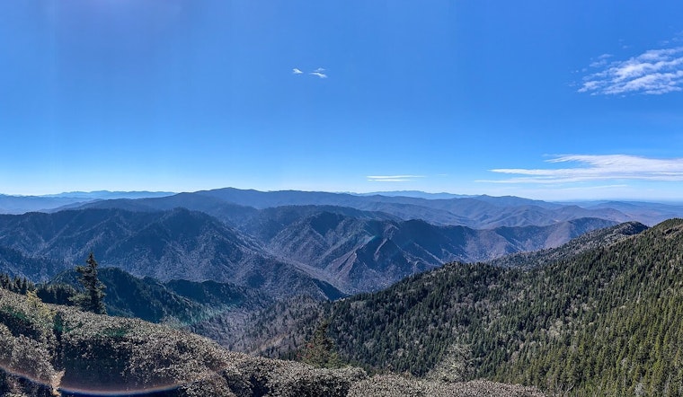 Great Smoky Mountains National Park Remains Open Amid Shutdown Thanks to Local and State Efforts