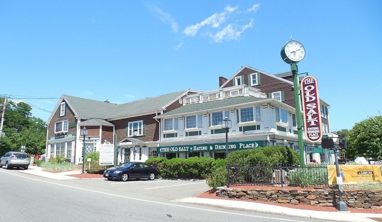 Hampton's Old Salt and Lamie's Inn Temporarily Shut Down Following Early Morning Fire