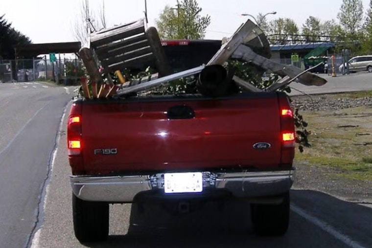 Hawai‘i Police Crack Down on Unsecured Vehicle Loads with Fines Up to $750
