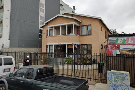 Heroic Rescue by Los Angeles Firefighters Saves Six from South L.A. Apartment Blaze