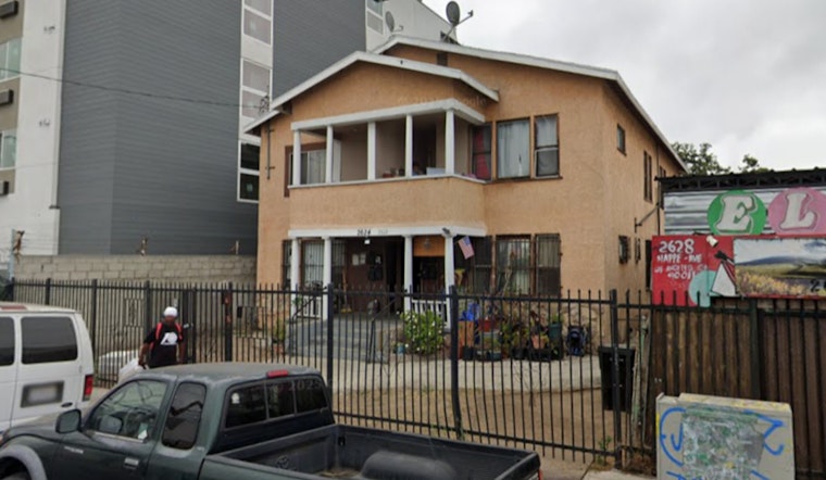 Heroic Rescue by Los Angeles Firefighters Saves Six from South L.A. Apartment Blaze