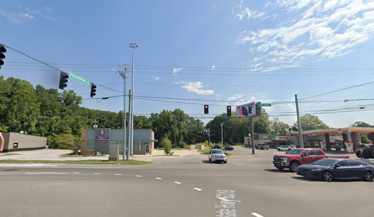 High-Speed Chase Culminates in Major Crash at Clarksville Intersection, CPD Responds to Aftermath