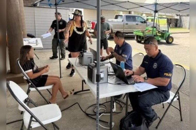 Hilo Police Engage Community, Provide Over 200 Keiki IDs at State Youth Baseball Tournament