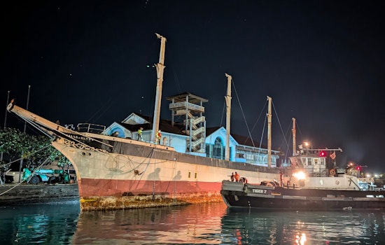 Historic Falls of Clyde Bids Farewell to Honolulu Harbor Amidst Efforts for Maritime Preservation