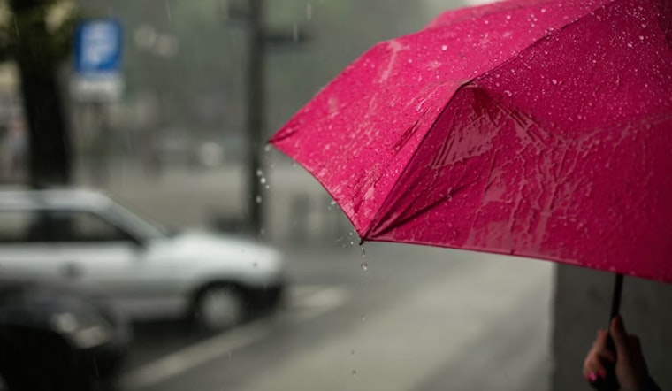 Honolulu Braces for Showers as Unstable Clouds Arrive, Kilauea Volcano Poses Ongoing Ashfall Risk on Big Island