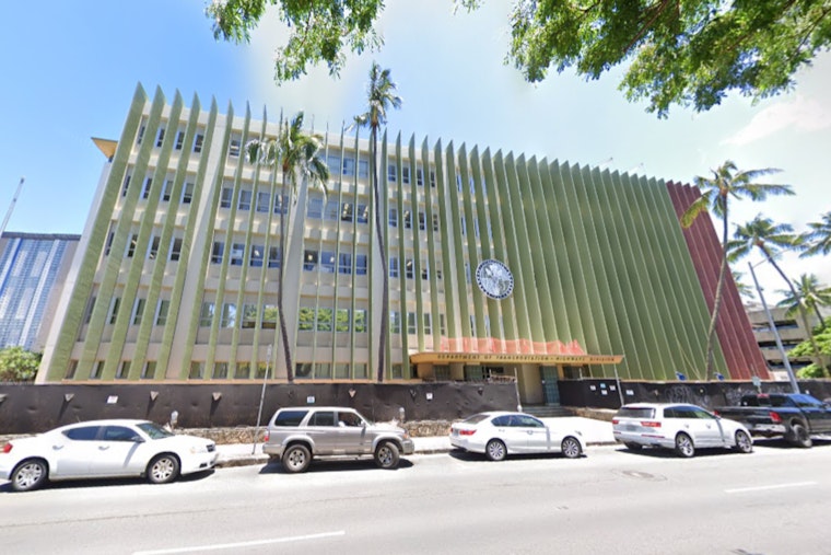 Honolulu's H-1 Salt Lake Rehab Project Extended to February 2026 Amid Noise Concerns