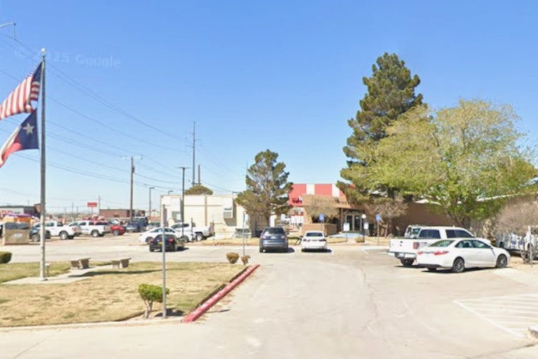 Horizon City Police to Host Festive Mini Pizza Giveaway on Halloween Night