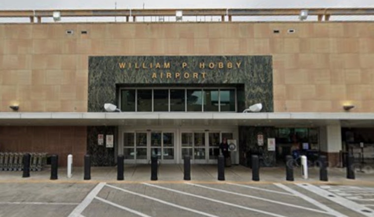 Houston Airports Warn of Potential Ground Stops Amid FAA Staffing Woes Due to Government Shutdown