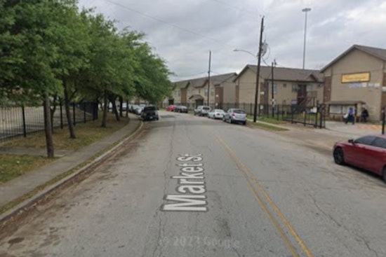 Houston Firefighters Rescue Residents from Blazing Apartment Complex in Fifth Ward, Wheatley Manor Also Struck by Fire
