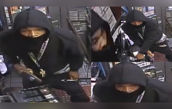 Houston Police Hunt for Armed Suspect in Duo of Aggravated Robberies in Southeast Houston