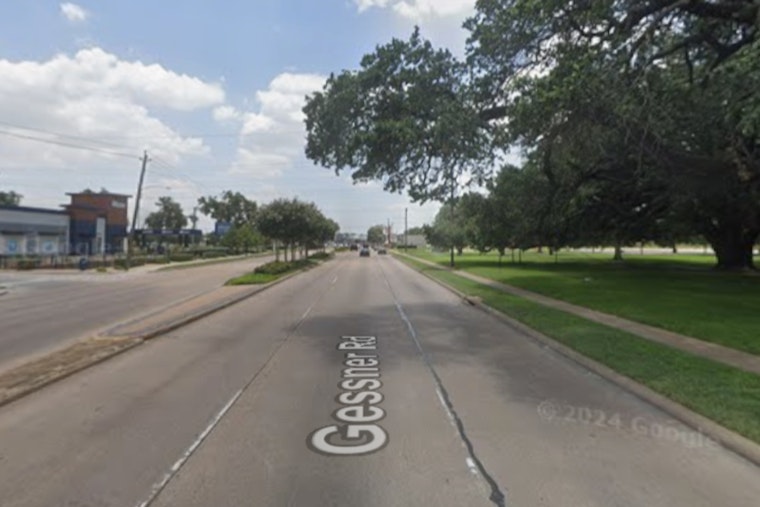 Houston Police Investigate Fatal Pedestrian Crash on Gessner Road
