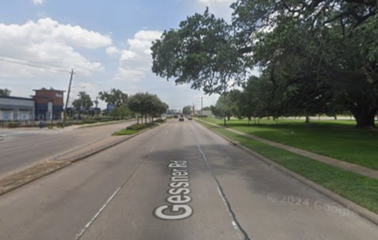 Houston Police Investigate Fatal Pedestrian Crash on Gessner Road