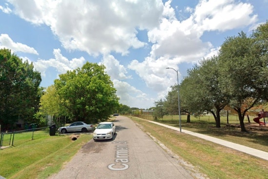 Houston Police Investigate Fatal Shooting on Carmen Street as Suspect Remains at Large and Community Urged to Provide Information