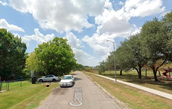 Houston Police Investigate Fatal Shooting on Carmen Street as Suspect Remains at Large and Community Urged to Provide Information