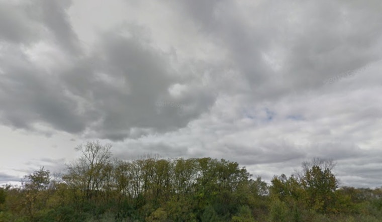 Indianapolis Braces for Cooler Temperatures and Possible Showers, NWS Reports