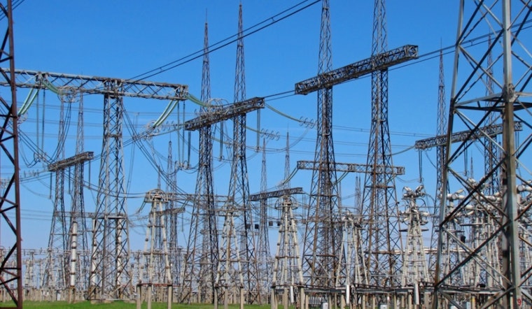 Indianapolis Strikes Deal with AES Indiana to Curb Electric Rate Hikes Until 2030