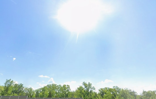 Indianapolis Weather Shows Sunny Weekend Ahead as Stormy Conditions Loom for the Work Week