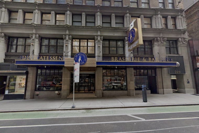 Israeli Tourist and Rabbi Assaulted in Possible Hate Crime on Bustling Midtown NYC Street