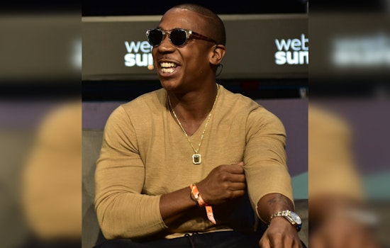 Ja Rule Launches New Honey Botanical Rye Whiskey Brand "Amber & Opal" in New York City Celebration