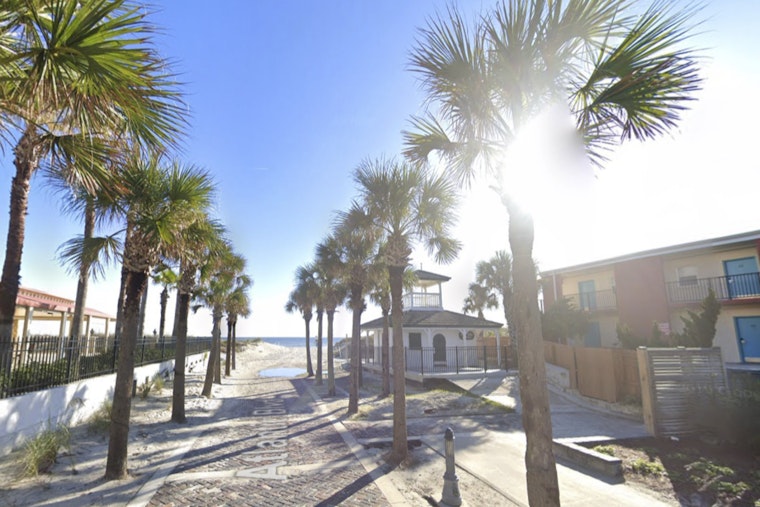 Jacksonville Braces for Varied Weather with Showers, Thunderstorms, and Sunny Spells Ahead