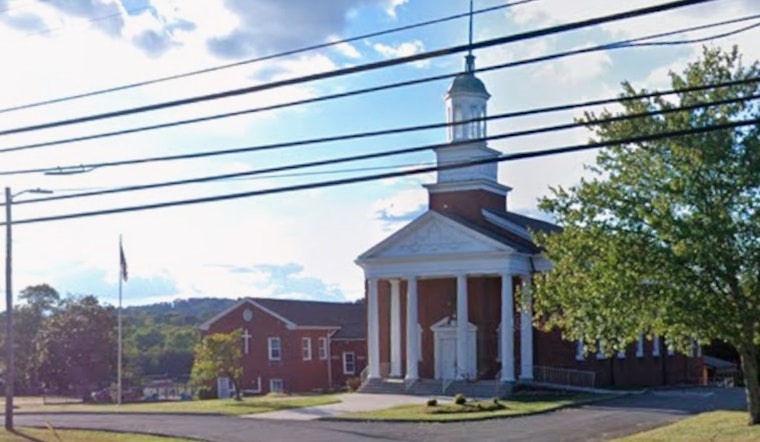 Knoxville Community Unites for Church Beautification Effort Led by Local Police and Congregation Members