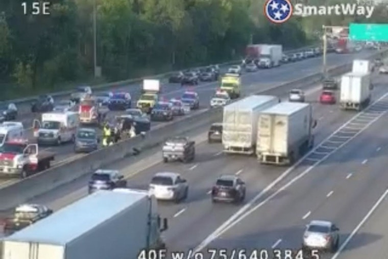 Knoxville Commuters Face Traffic Delays After Multi-Vehicle Crash on I-40 West Near Papermill Drive