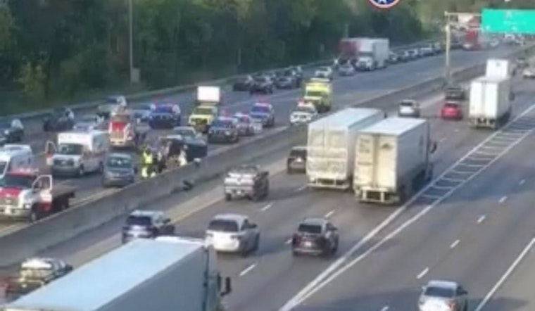 Knoxville Commuters Face Traffic Delays After Multi-Vehicle Crash on I-40 West Near Papermill Drive
