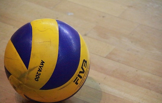 Lady Vols Set to Challenge Undefeated Texas Longhorns in Anticipated Volleyball Clash