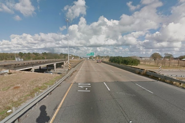 Lafayette Parish Commuters Face Disruption as I-10 Eastbound Closed After Crash at I-49 Overpass